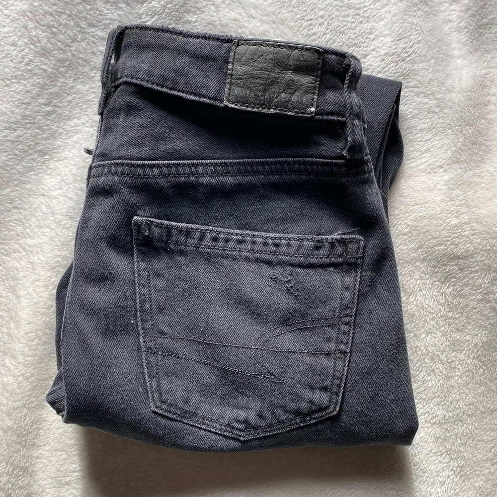 AE Mom Jeans Size 000 Regular